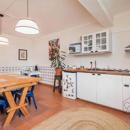 Homestay Casa Zeferina - Zeferina Family Leiria
